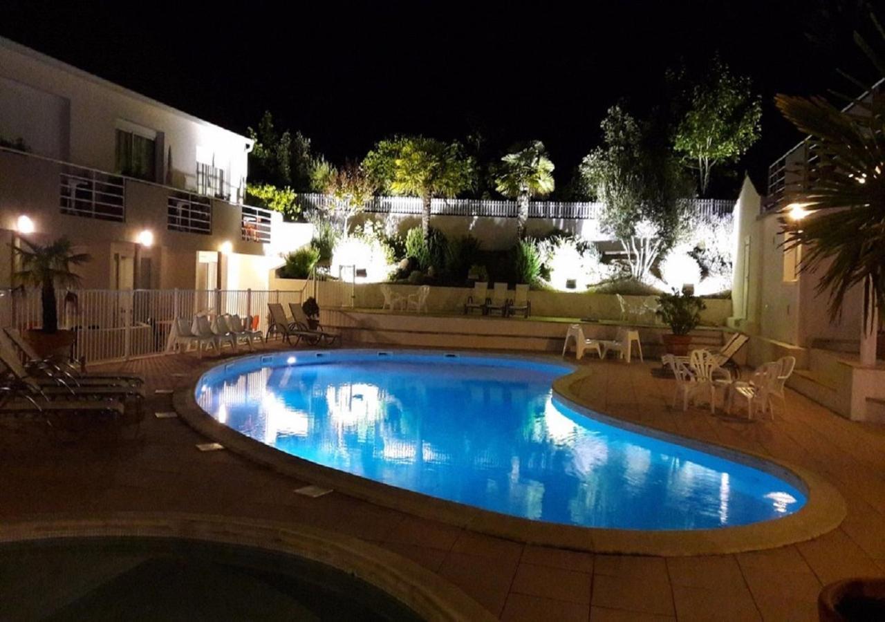 Resid'Azur Appartement T2-Pmr- Piscine Privee サン・ジャン·ド・モン エクステリア 写真