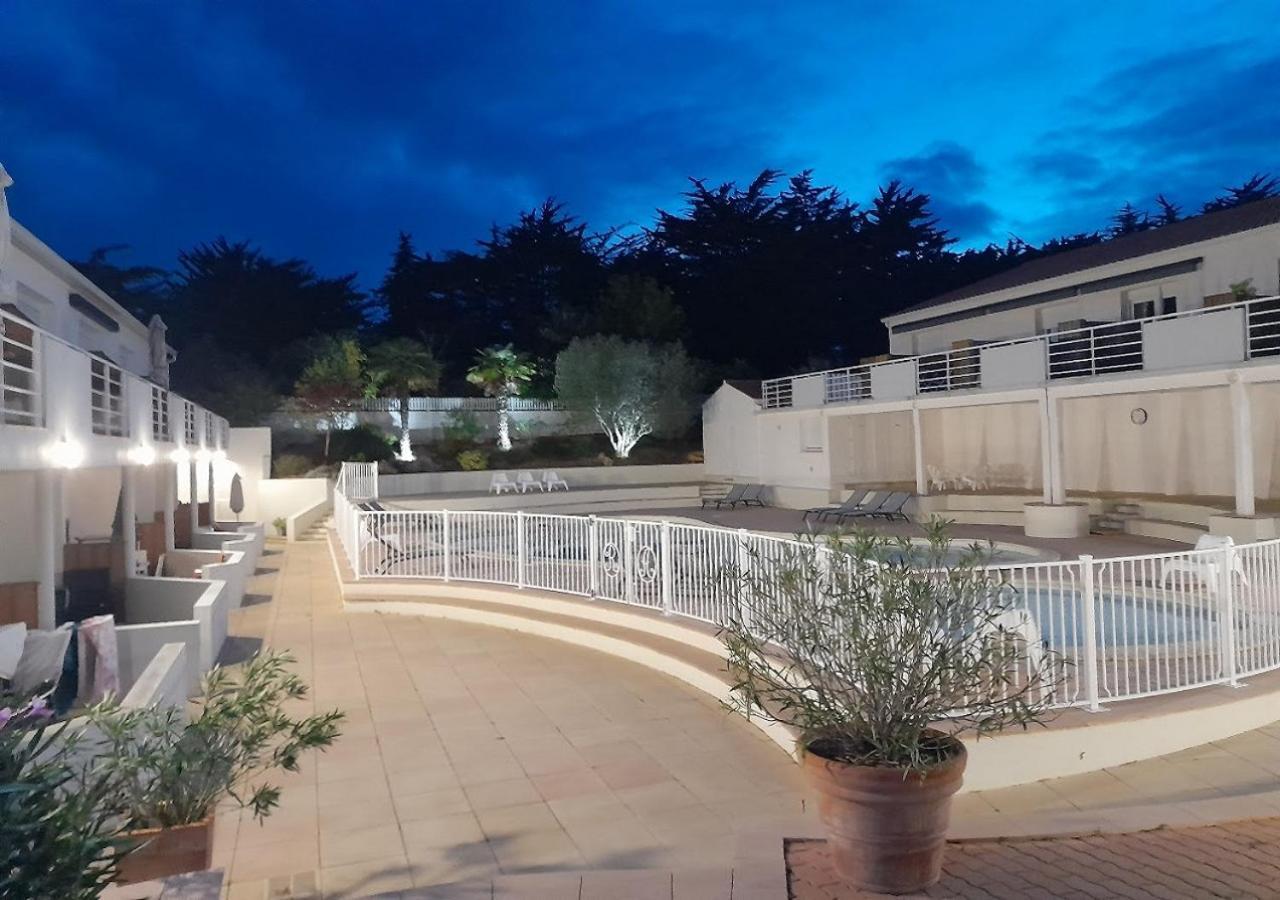 Resid'Azur Appartement T2-Pmr- Piscine Privee サン・ジャン·ド・モン エクステリア 写真