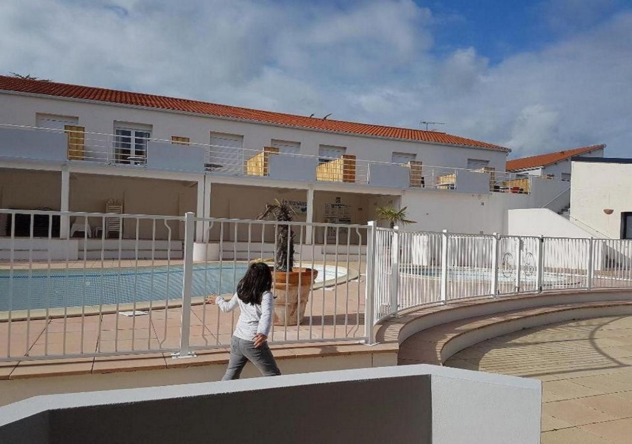 Resid'Azur Appartement T2-Pmr- Piscine Privee サン・ジャン·ド・モン エクステリア 写真